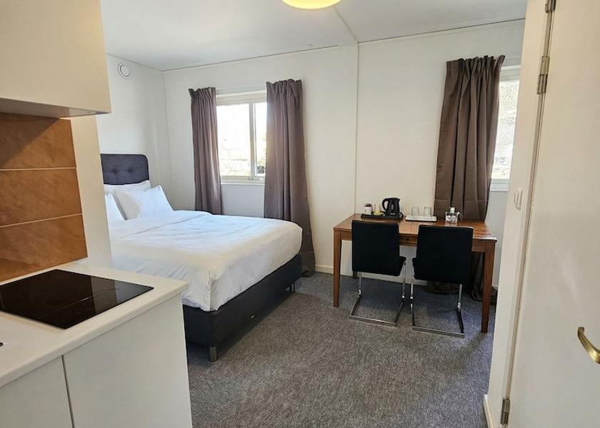 Stockholm County Huddinge Room