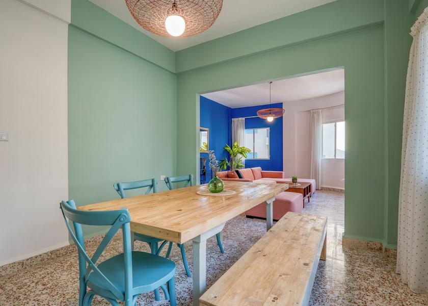  Beirut Dining room