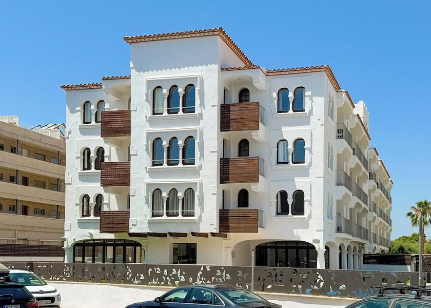 Catalonia Cambrils Exterior