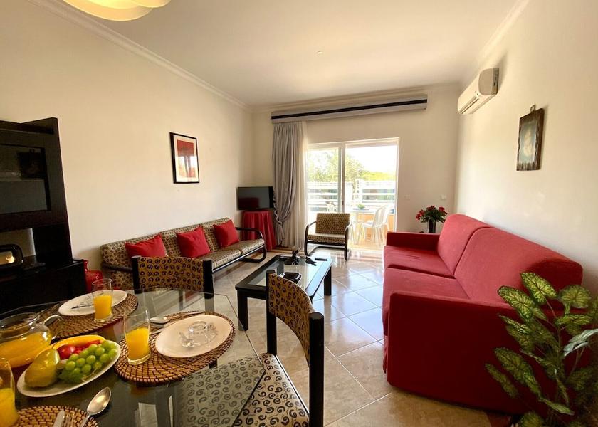 Faro Loulé In-room dining