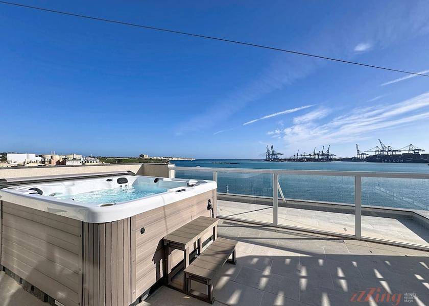 Southern Region Birzebbuga Terrace/patio