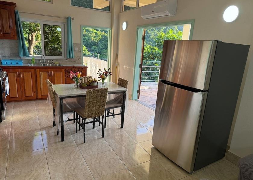  Soufrière Private kitchen