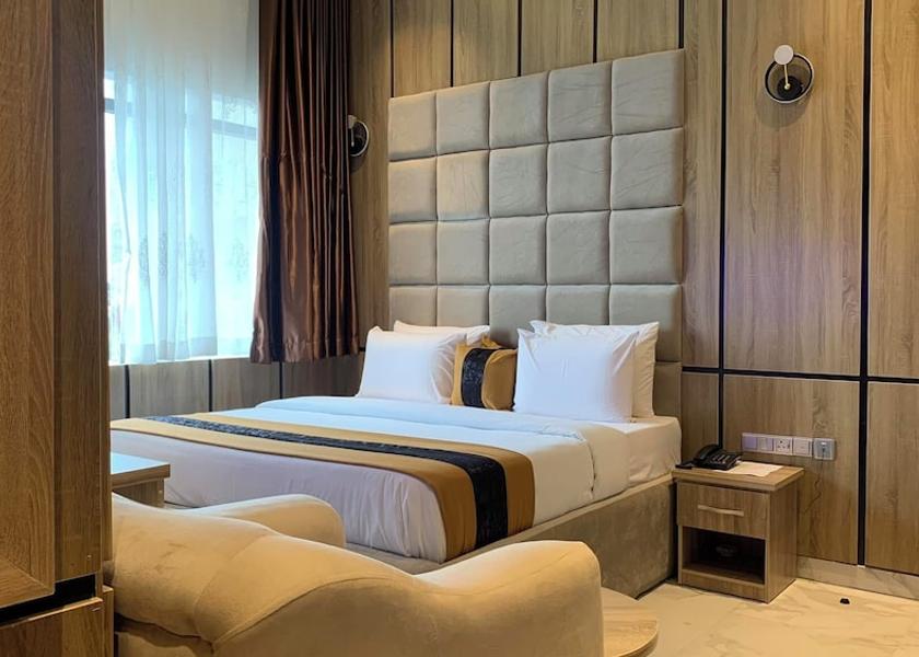 Akwa Ibom Uyo Room