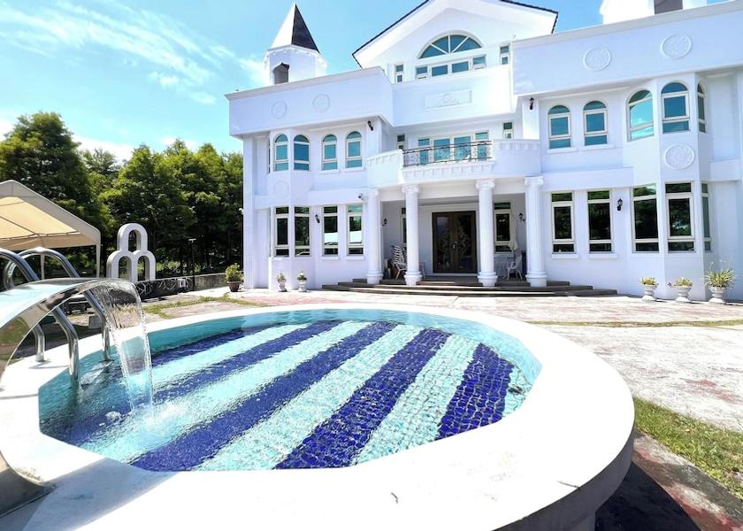 Yilan County Wujie Pool