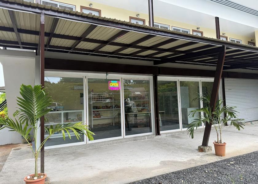 Koror Koror Exterior detail