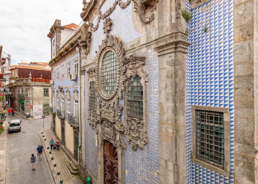 Porto Porto Balcony view