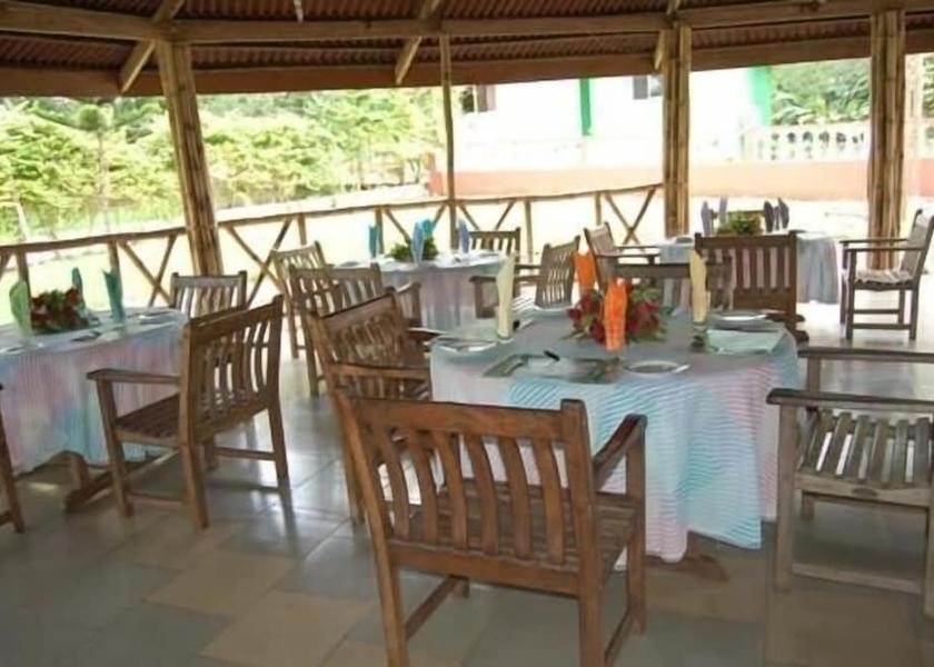 Central Region Bawjiase Dining