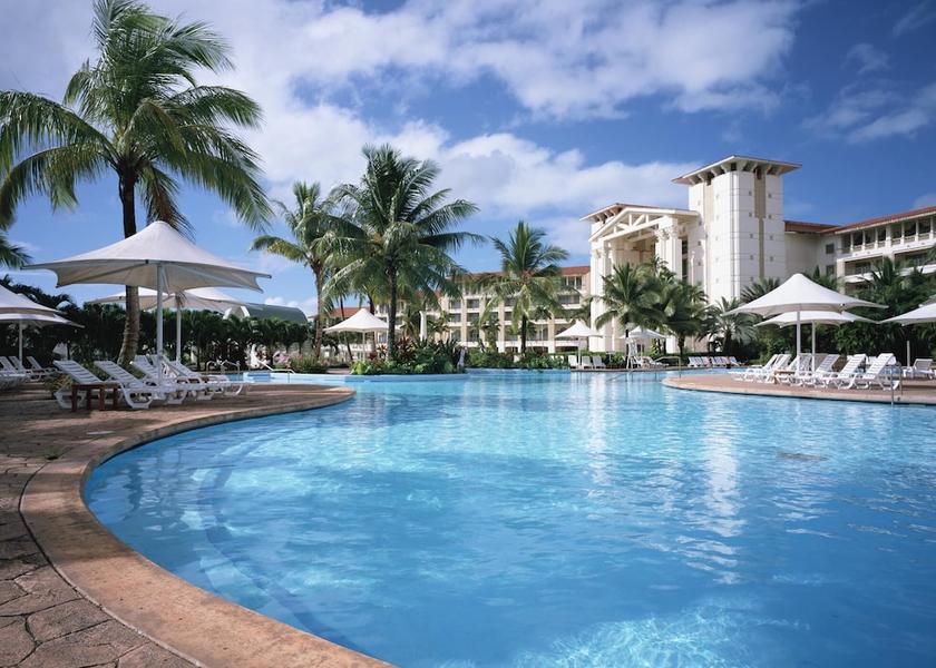  Yona Outdoor pool