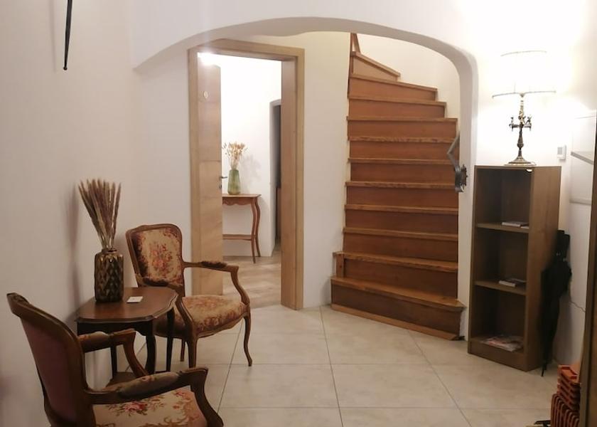  Radovljica Interior entrance