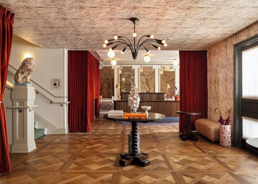 California Beverly Hills Lobby