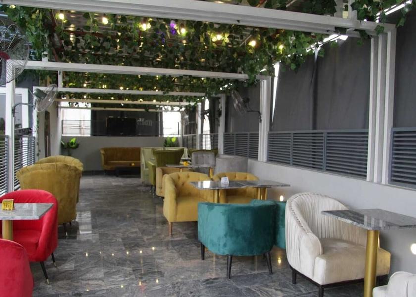 Edo Benin City Poolside bar