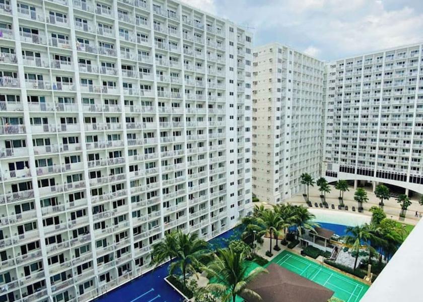  Pasay Balcony view