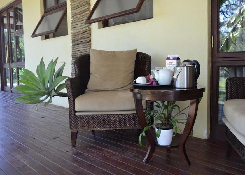 North-East Francistown Terrace/patio