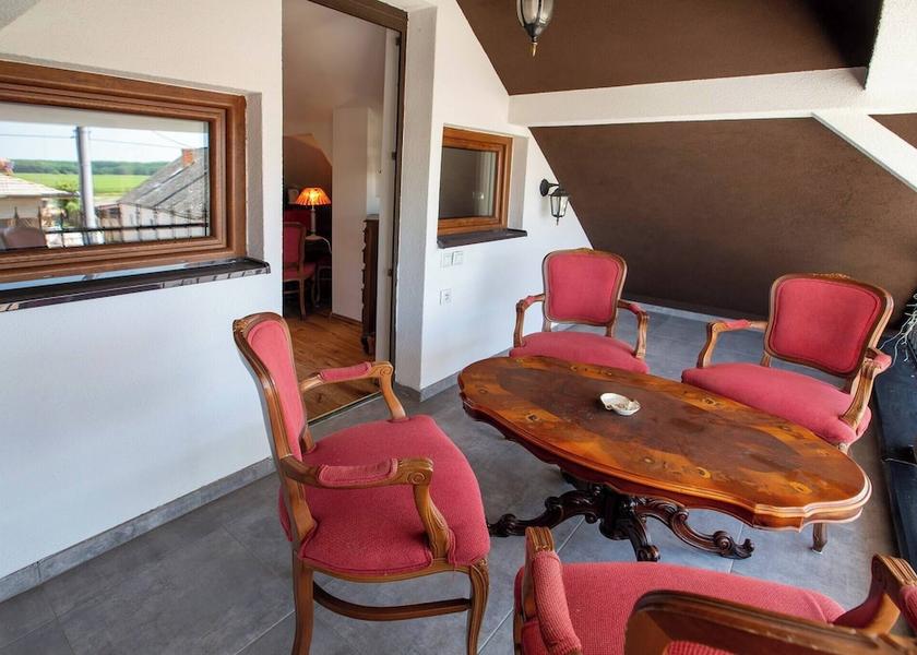 Trnava Tomášikovo Dining room