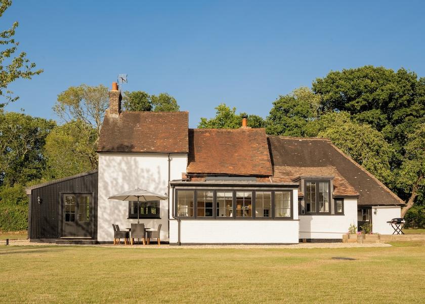 England Hassocks Exterior