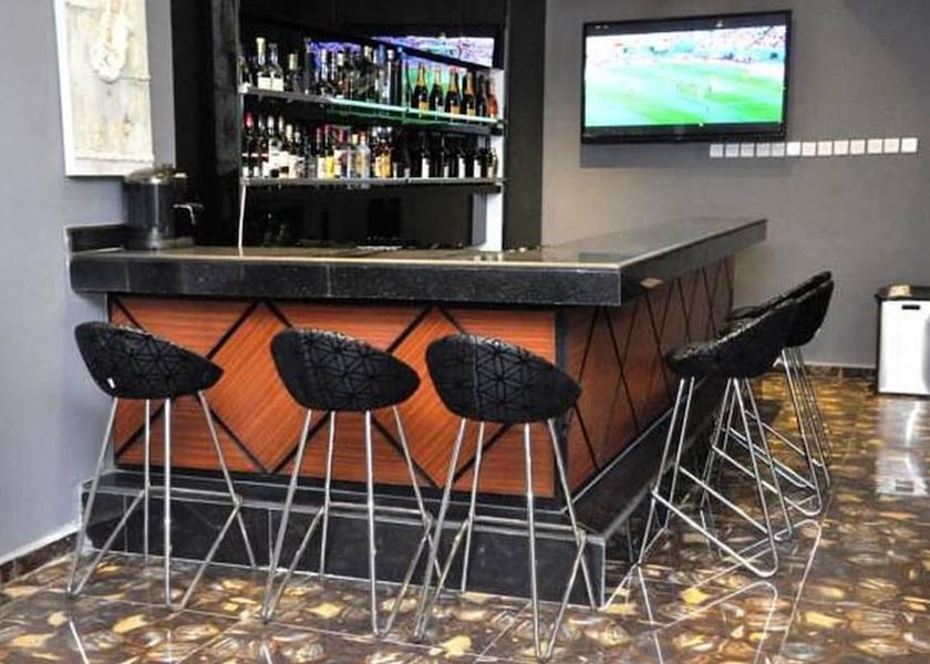Rivers Port Harcourt Bar (on property)