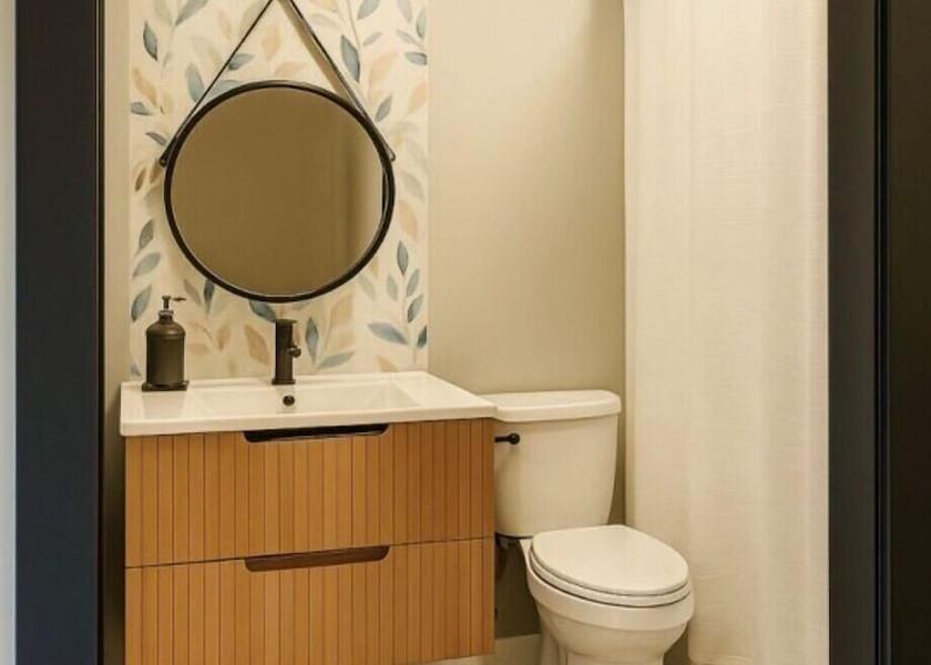 Ontario Thunder Bay Bathroom