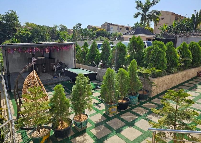 Enugu Enugu Outdoor dining