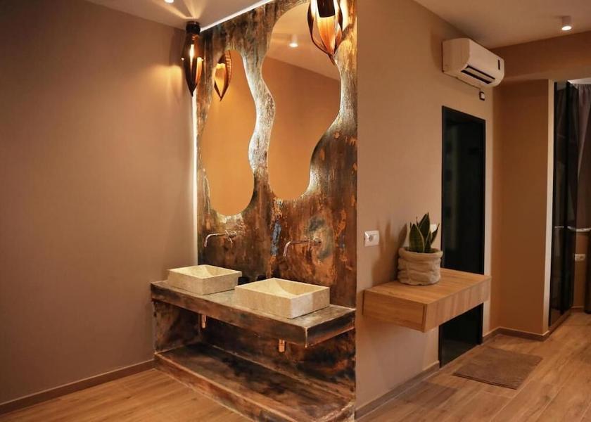 Vlorë County Ksamil Bathroom
