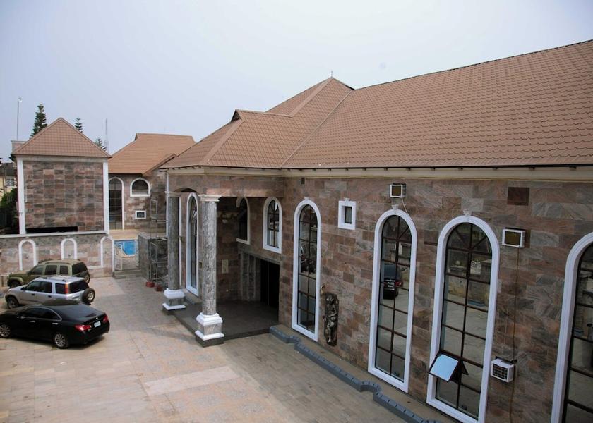 Imo Owerri Front of property