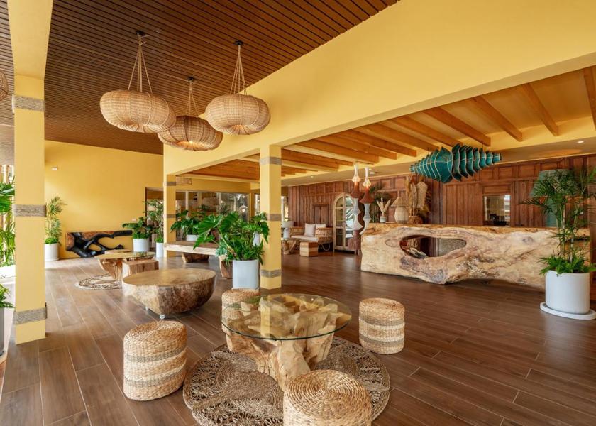 Phuket Province Chalong Lobby