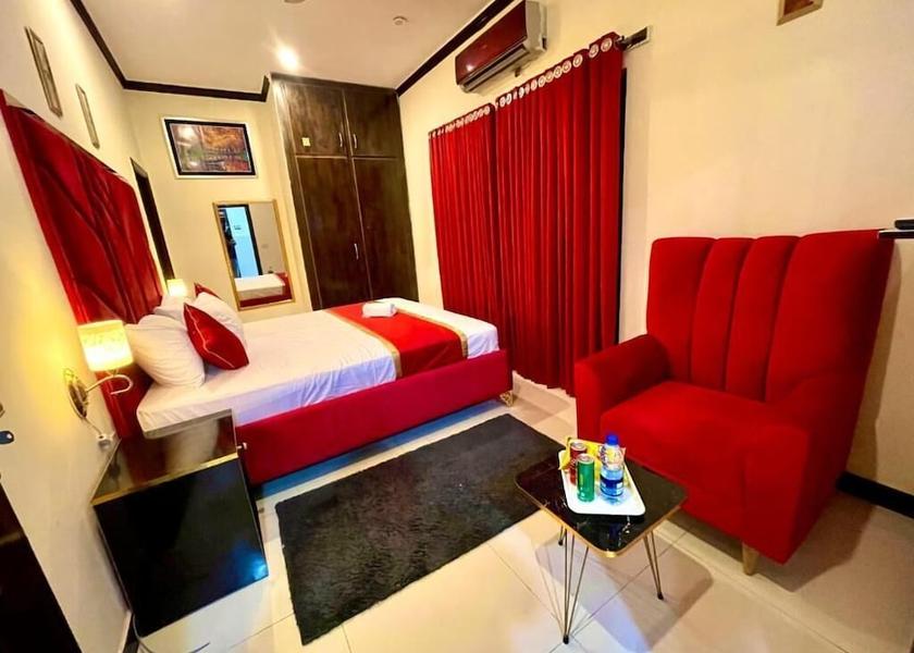 Punjab Lahore Room