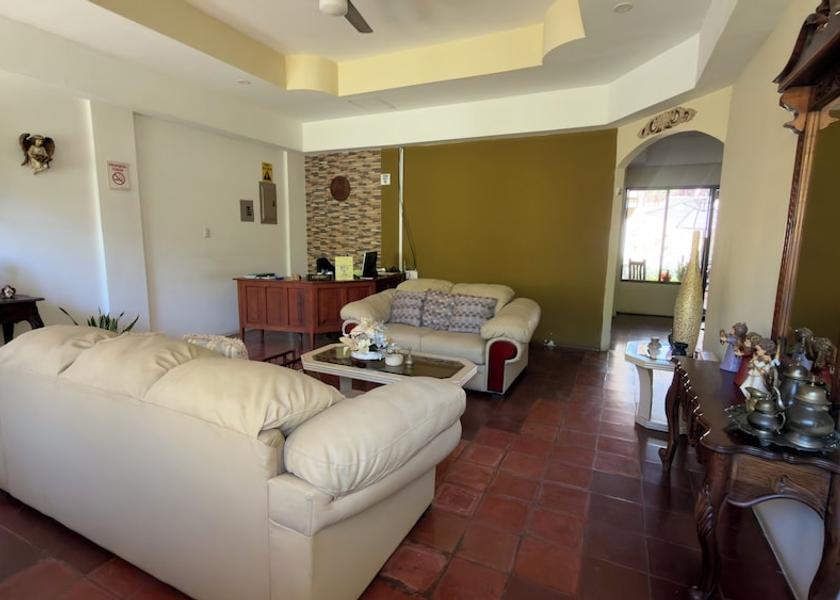León Department León Living area