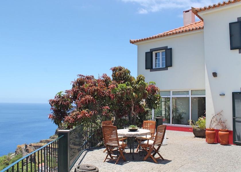 Madeira Region Calheta Terrace/patio