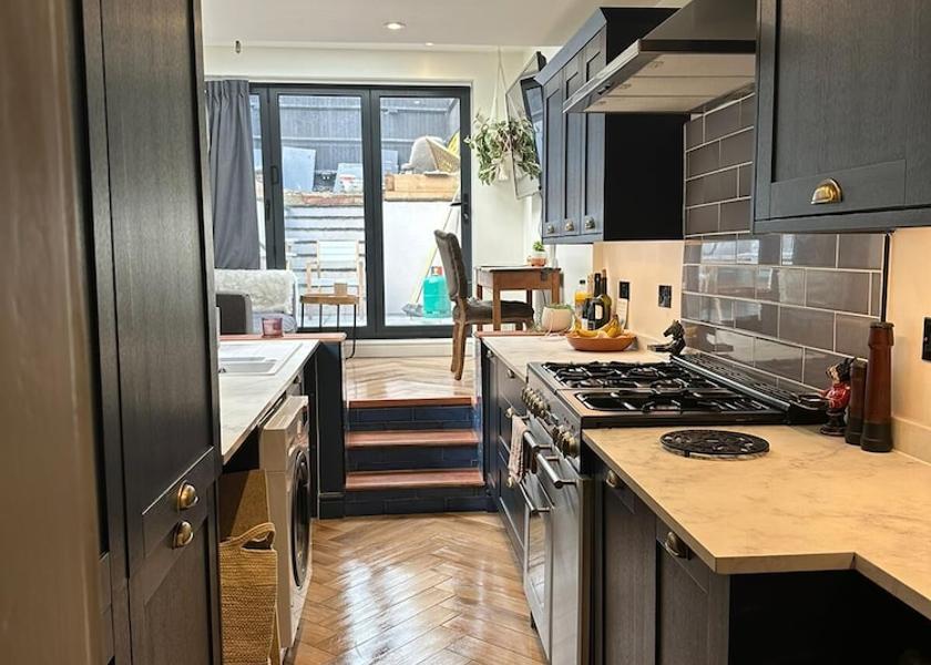 England Guildford Private kitchen