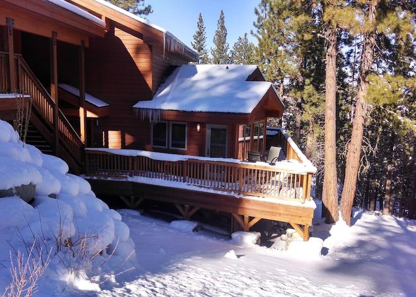 California Truckee Exterior