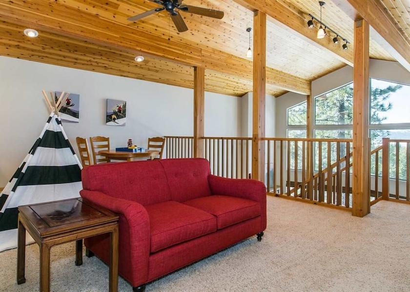 California Truckee Interior