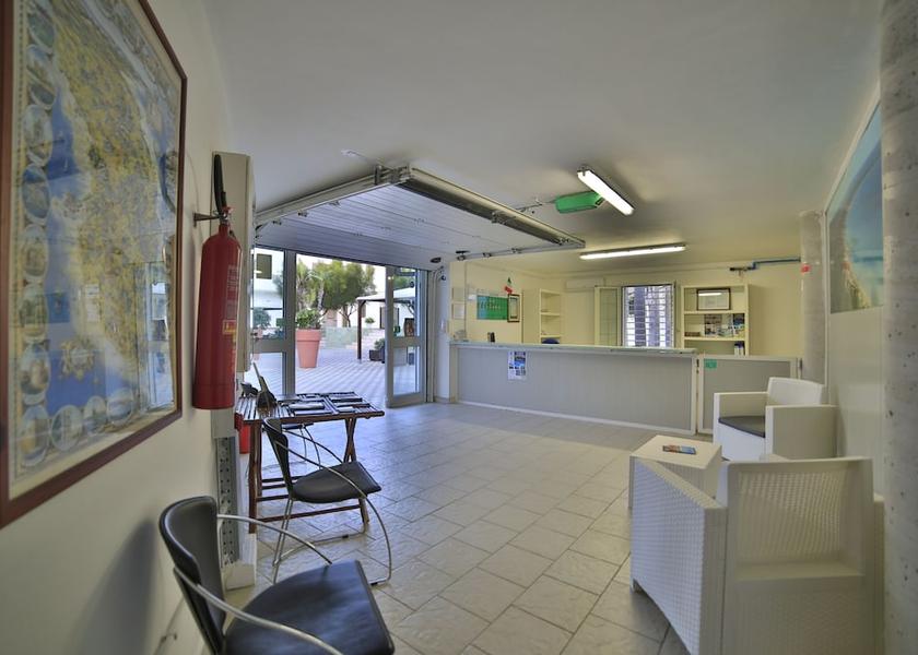 Puglia Taviano Reception