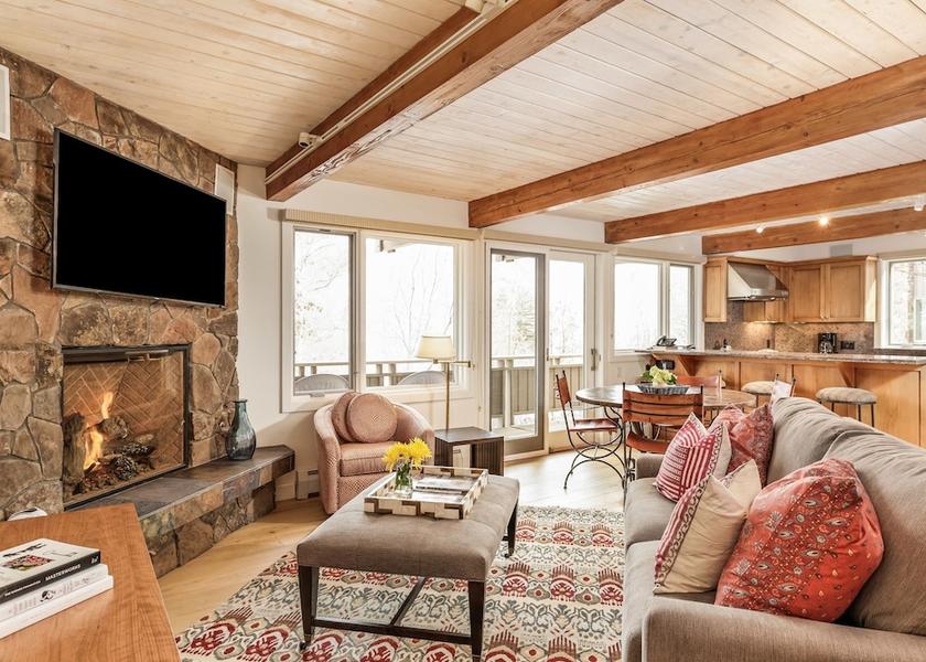Colorado Aspen Living area