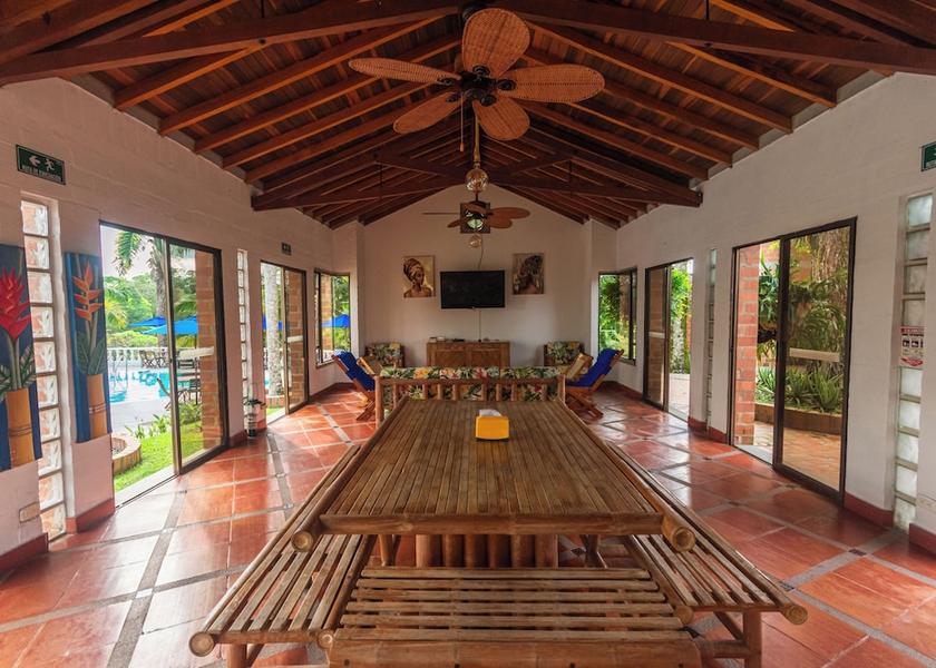 Antioquia Puerto Triunfo Dining