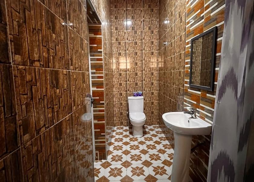 Accra Region Kwabenyan Bathroom