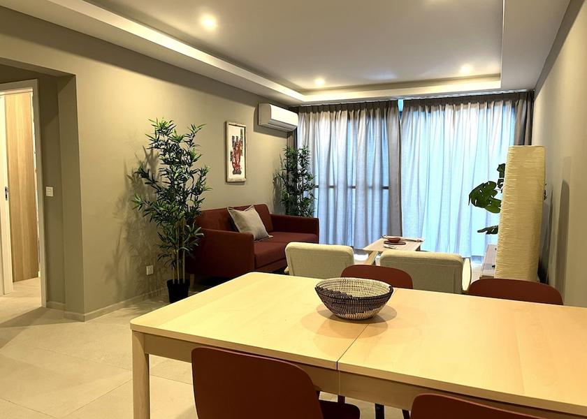  Serrekunda Living area