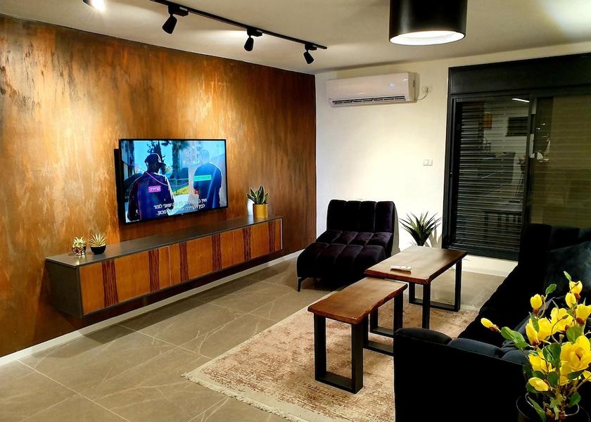 Southern Arad Living area