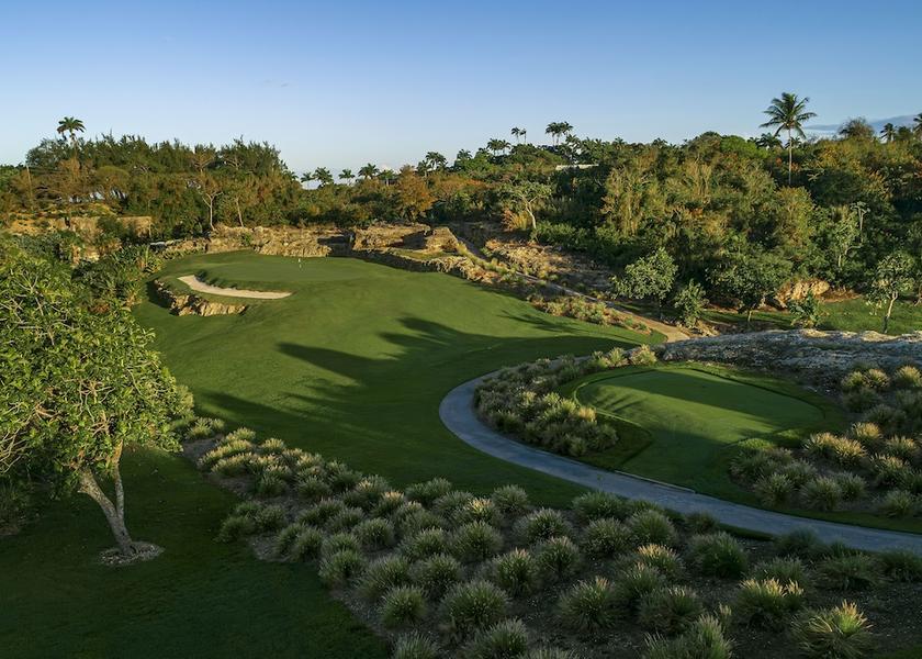 St. James Orange Hill Golf