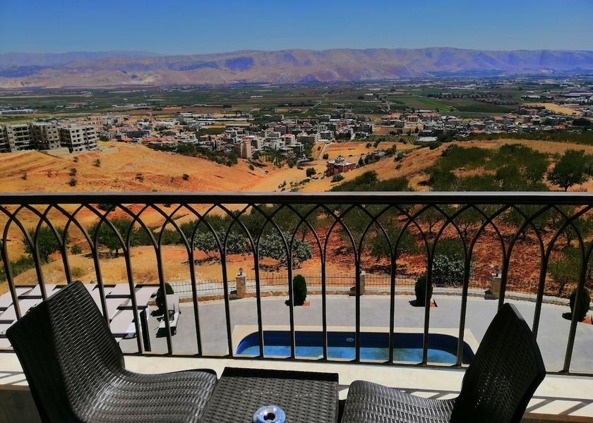 Bekaa Zahlé Balcony view
