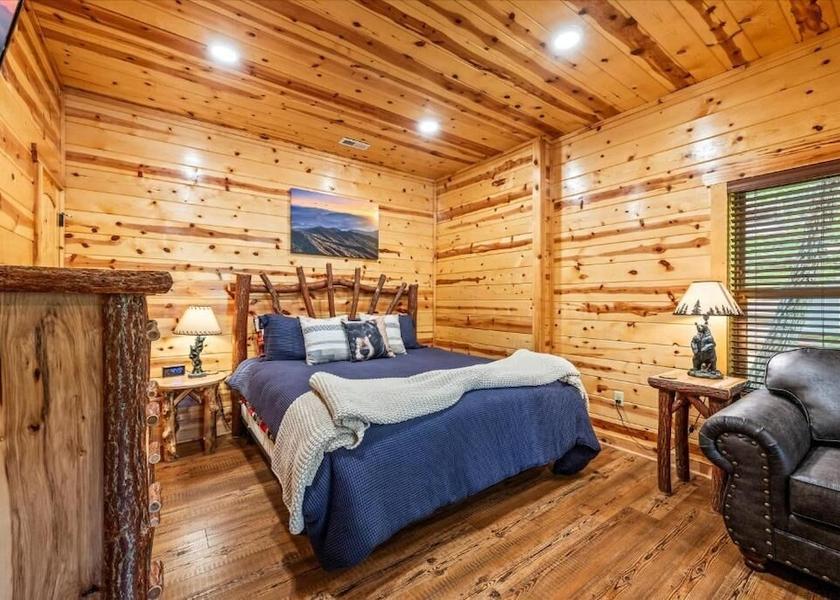 Tennessee Gatlinburg Room