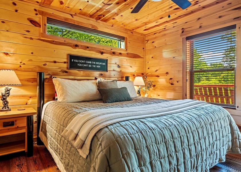 Tennessee Gatlinburg Room
