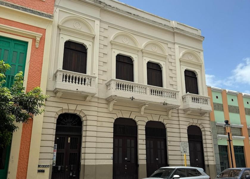  Ponce Exterior