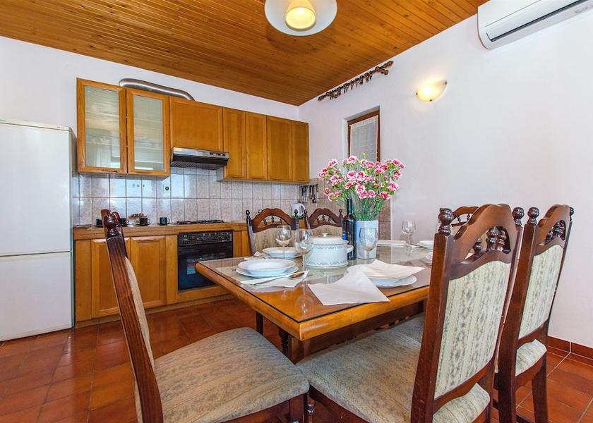 Split-Dalmatia Dugi Rat Dining