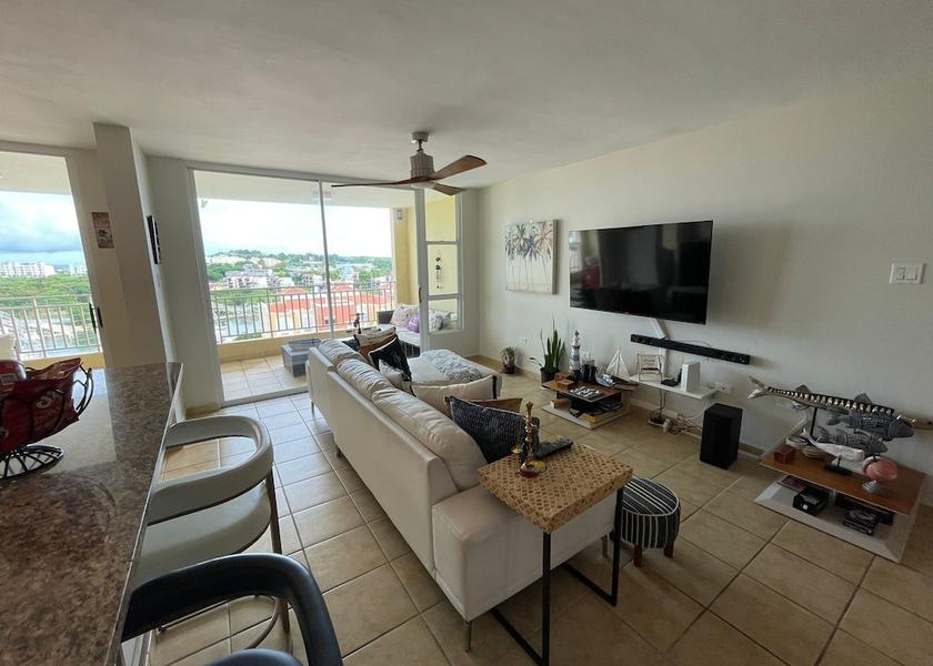  Fajardo Living area