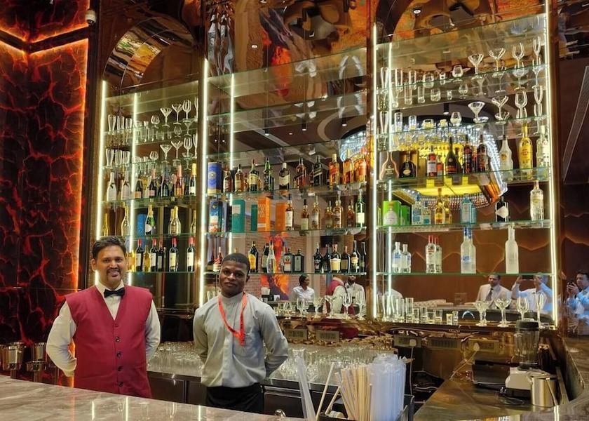 Haut-Katanga Lubumbashi Bar (on property)
