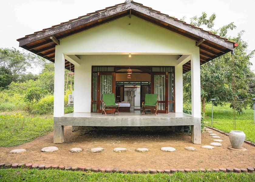 North Western Province Nikaweratiya Terrace/patio