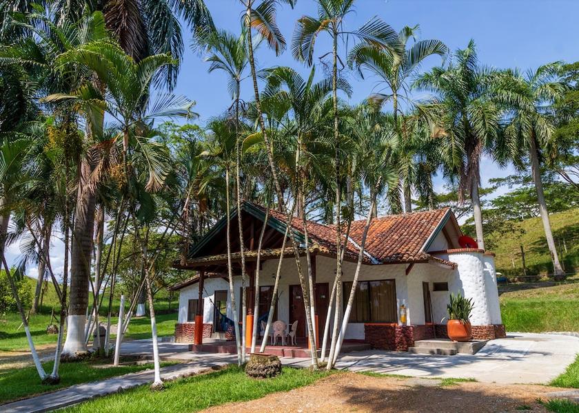 Valle del Cauca Cartago Interior entrance