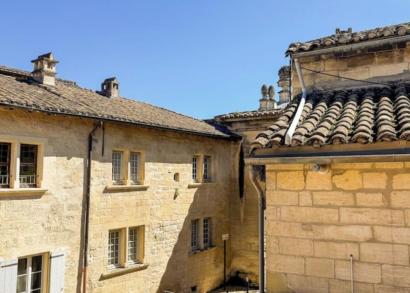 Occitanie Villeneuve-les-Avignon Street view