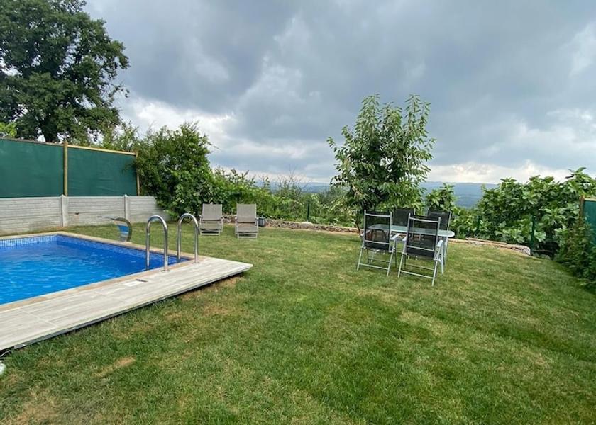 Kocaeli Kartepe Front of property