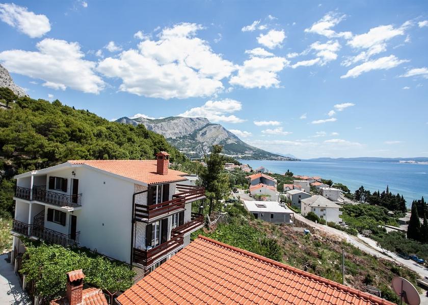 Split-Dalmatia Dugi Rat Mountain view